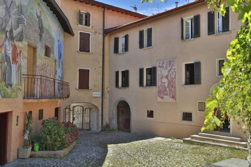 Contempora Apartments - Ca' Brenta Garden San Fedele Intelvi Exteriör bild